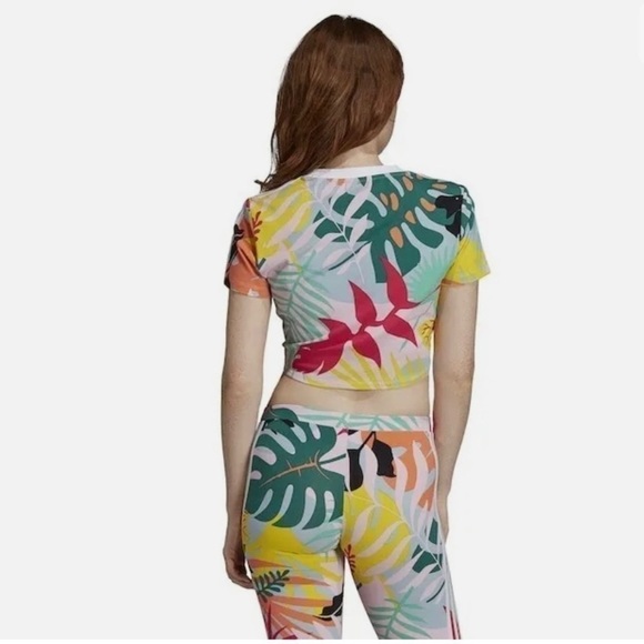 NWT- Adidas Originals TROPICALAGE CROPPED TEE: Size Medium - Picture 5 of 8